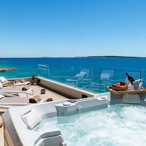 Natura Luxury , Mandre Kroatien